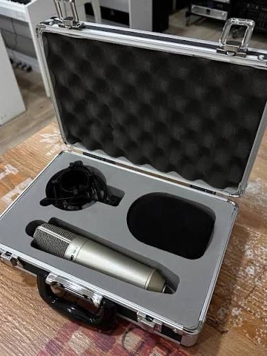 Студийный микрофон Behringer B-2 Pro