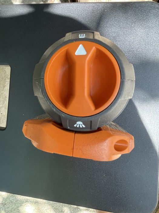 Lanterna Cu Led Ridgid 18V AEG model R8691 impecabile doua functii ,Lumina de veghe