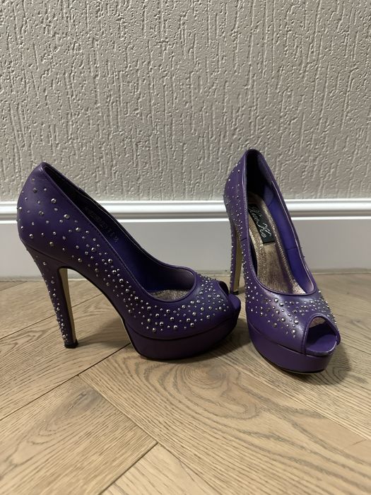 Женские туфли