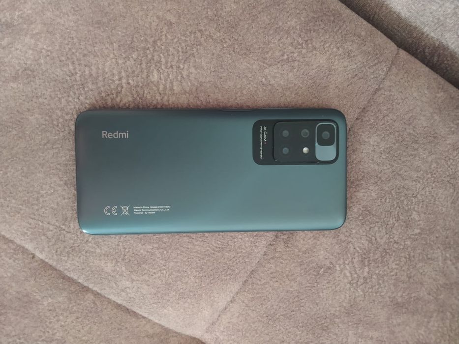Редми 10 в отличном состоянии