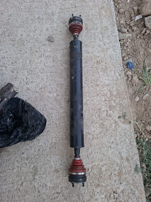 Кардан на ниву шевролет2123 и 2121 задний  шрусовый