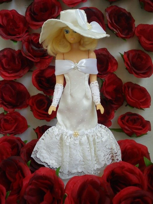 Свадебные платья для куклы Барби