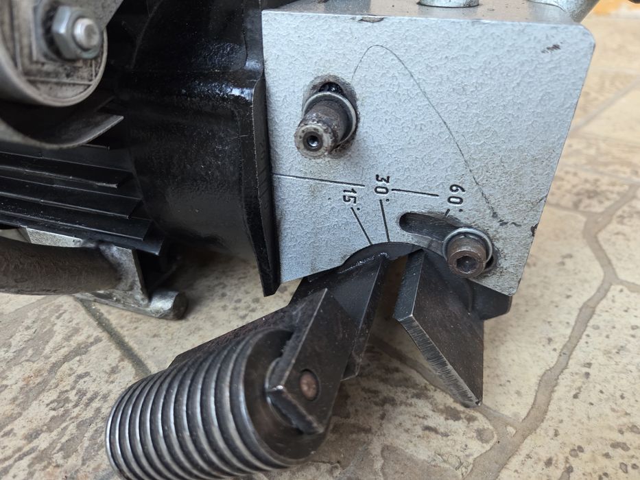 Masina de sanfrenat tabla groasa BDS SKF 20