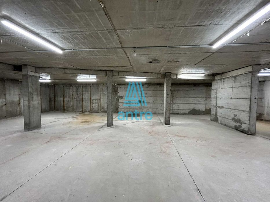 Продава се Тристаен апартамент в София, Павлово - 124 кв.м за 1936 €/кв.м - Снимка #9