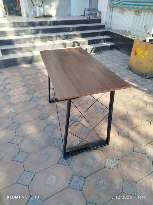 Stol ofice yoki uy uchun