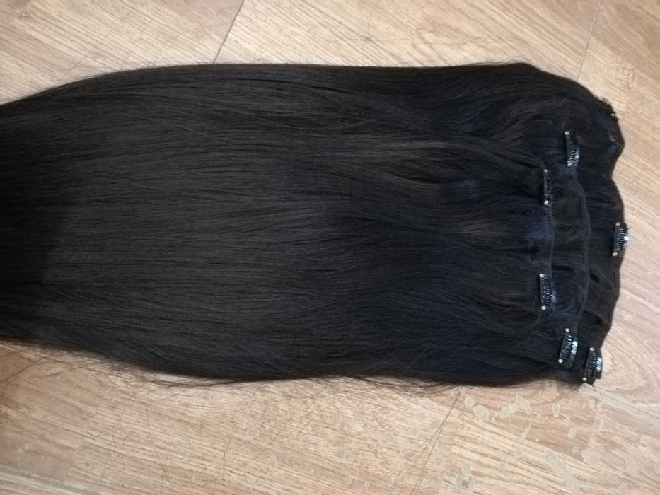 Черна естествена коса