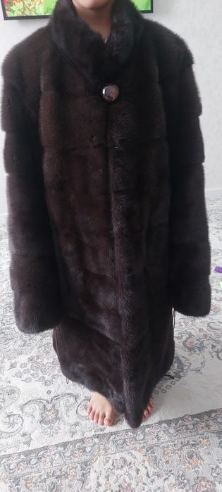 Продам норку.шубу