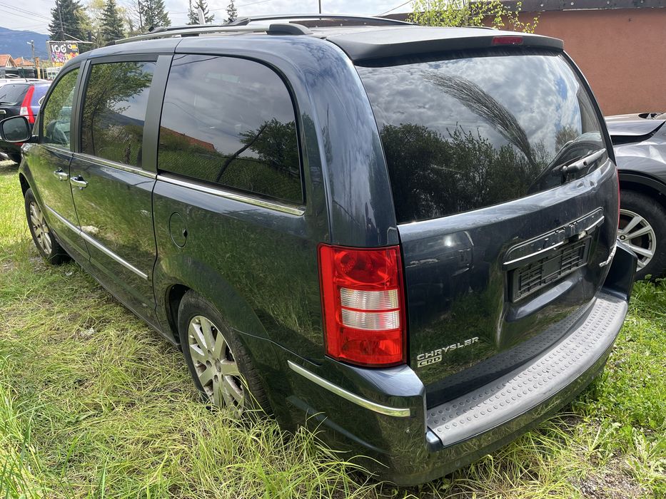 Крайслер гранд  вояджер 2.8crd :на части