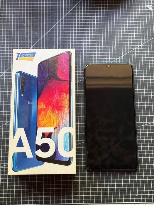 Samsung Galaxy A50, в отличном состоянии