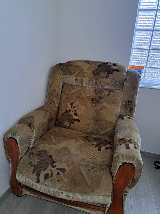 Fotoliu extensibil tapițat