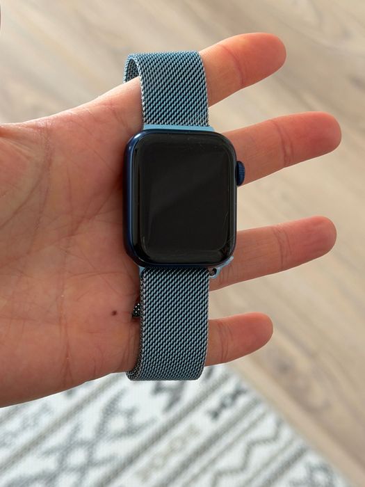 Apple watch 6, albastru, GPS+ Cellular 40 mm