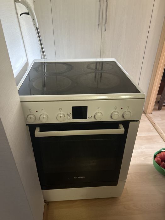 Продам плитку б/у в хорошем состоянии Bosch