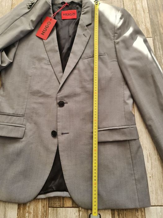 Sacou Original Hugo gri marime 52 Hugo Boss Nou cu eticheta,100% wool