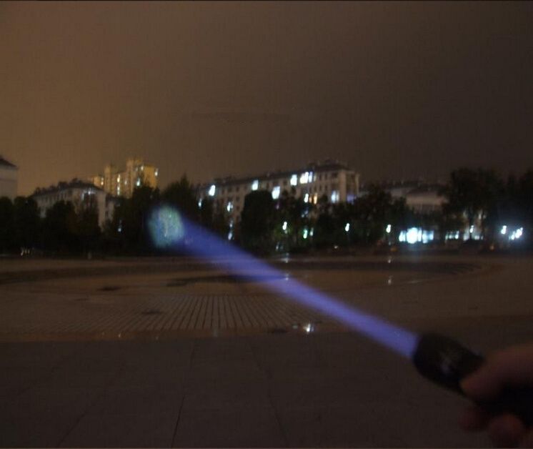 [-50%] Lanterna puternica CREE 2000 LM +Zoom, lumini bicicleta / paza