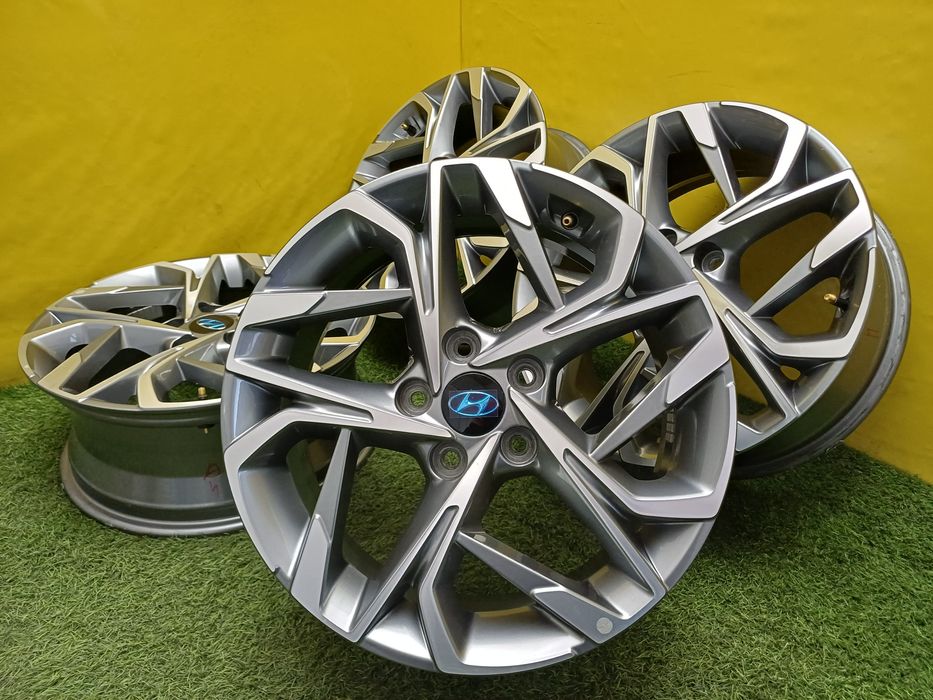 Диски R17 5x114.3 на Hyundai