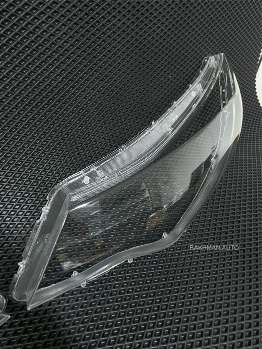 Стекла на Фары Kia K5