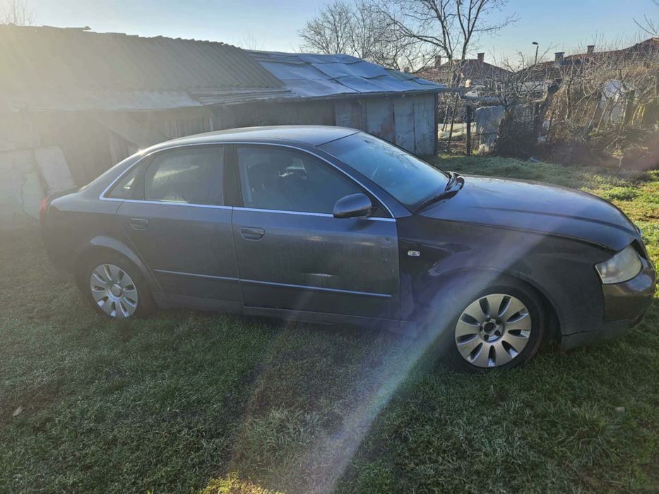 Audi A4 2.0 газ бензин