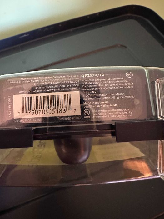 Електрическа самобръсначка Philips OneBlade  Face