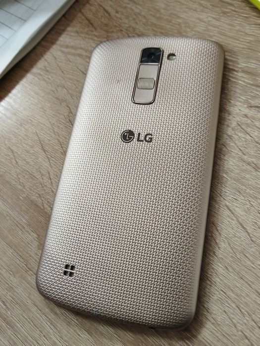 Телефон LG робочий