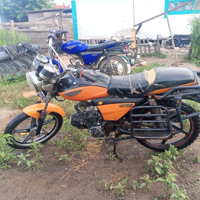 Мотоцикл racer 110 на ходу