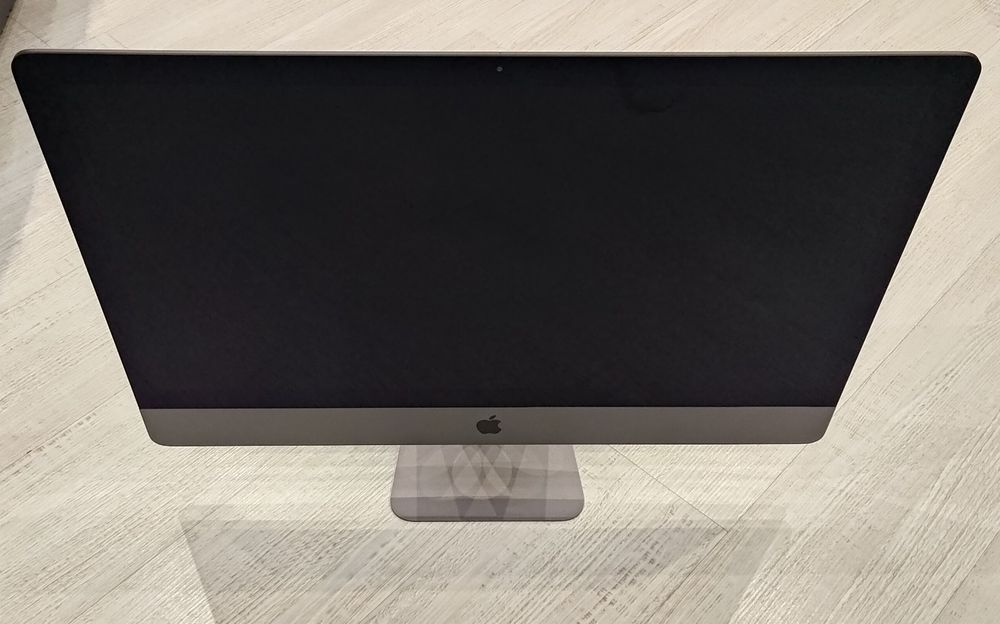 Apple iMac Pro Retina 5K 27” - Intel Xeon 10 ядер/128gb/Radeon Pro Veg
