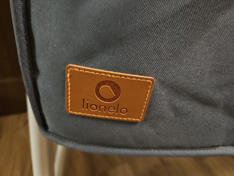 Vând Pătuț Co-sleeper Lionelo Theo – Gri (Stare Foarte Bună)