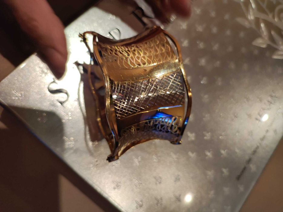 Златна дамска гривна Версаче .23,88гр