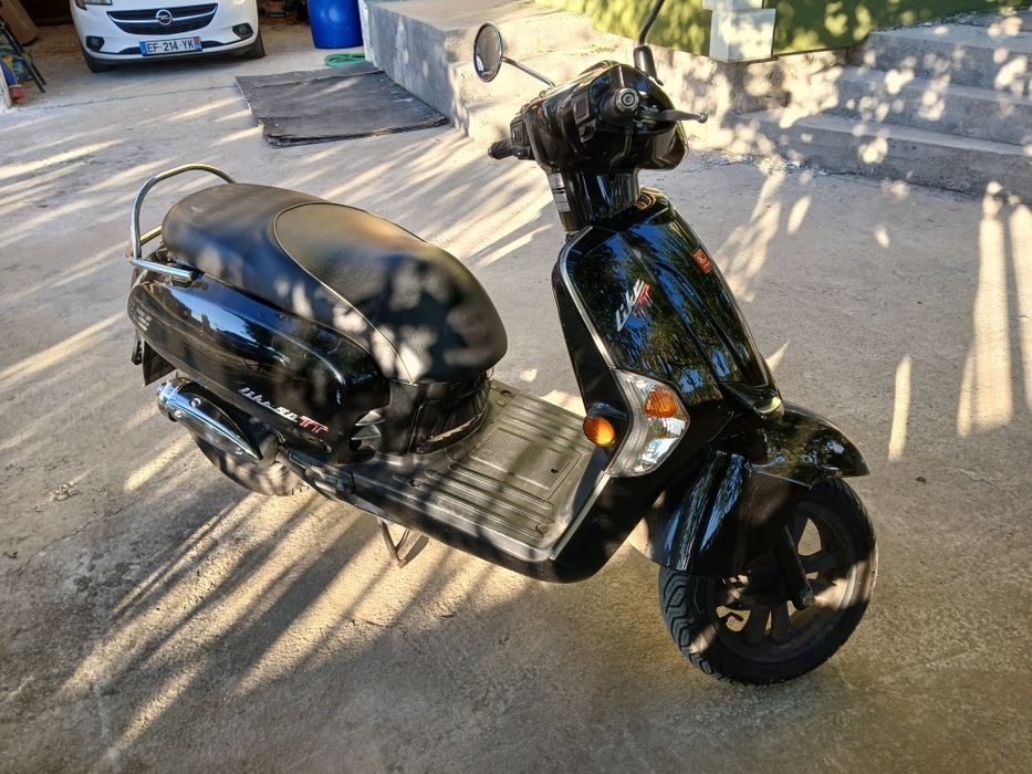 Скутер KYMCO 2016г 50куб.