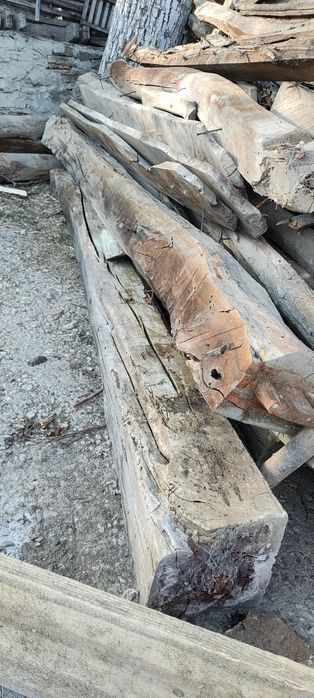 Стари греди от 1930 г. Снети от моята къща