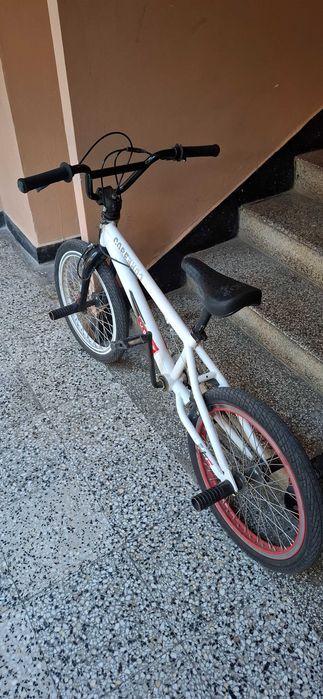 Колело BMX .....