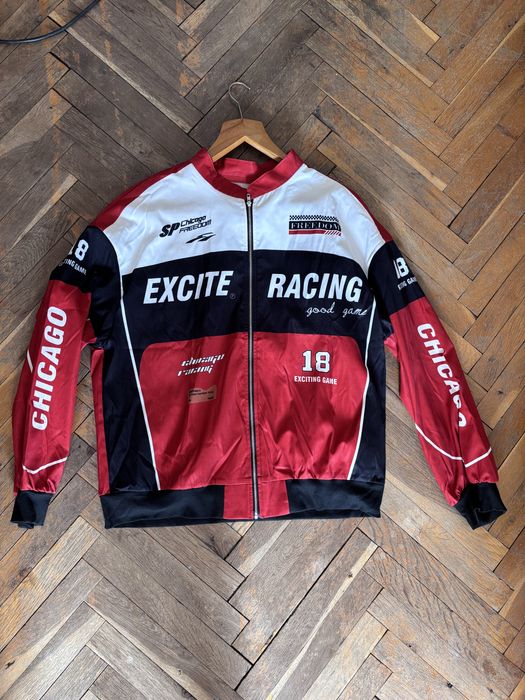 Чисто нови рокли и горница