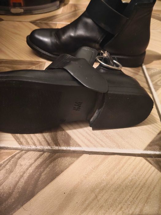 Ghete dama Divided H&M 39