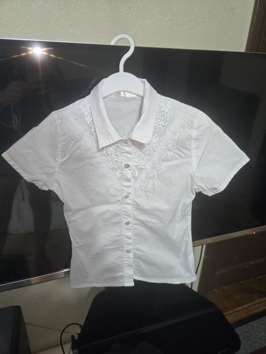 Школьная рубашка