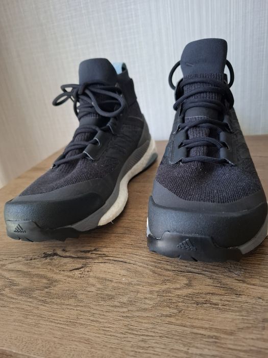 Adidas Terrex маратонки 41 номер.