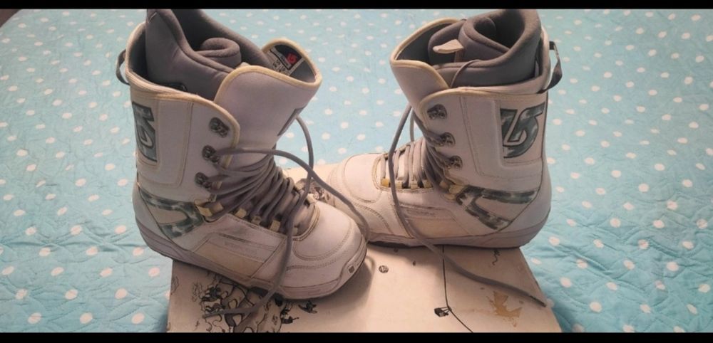 Boots snowboard Burton mărimea 43