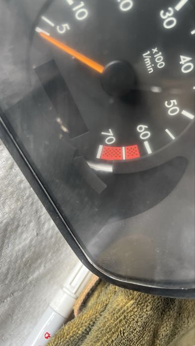 2 броя километраж Mercedes E W210 (1993-2000)