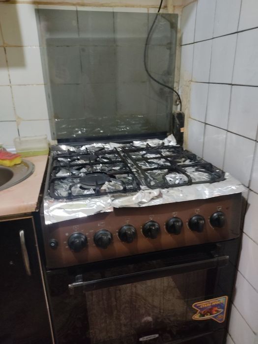 Продаётся газовый плита Бирюса