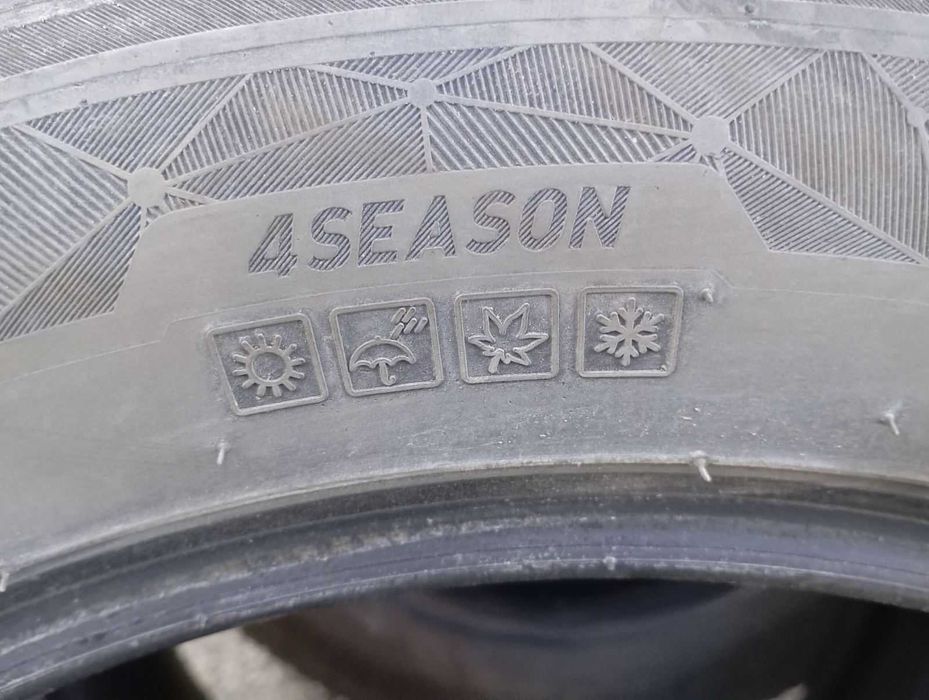 Всесезонни Гуми 215/75/17 KUMHOR