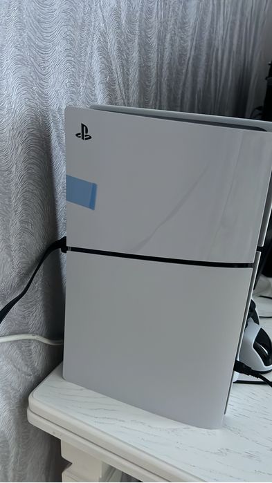 Продам PS5 с дисководом