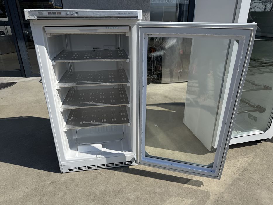 Минусова хладилна витрина Либхер 113 см