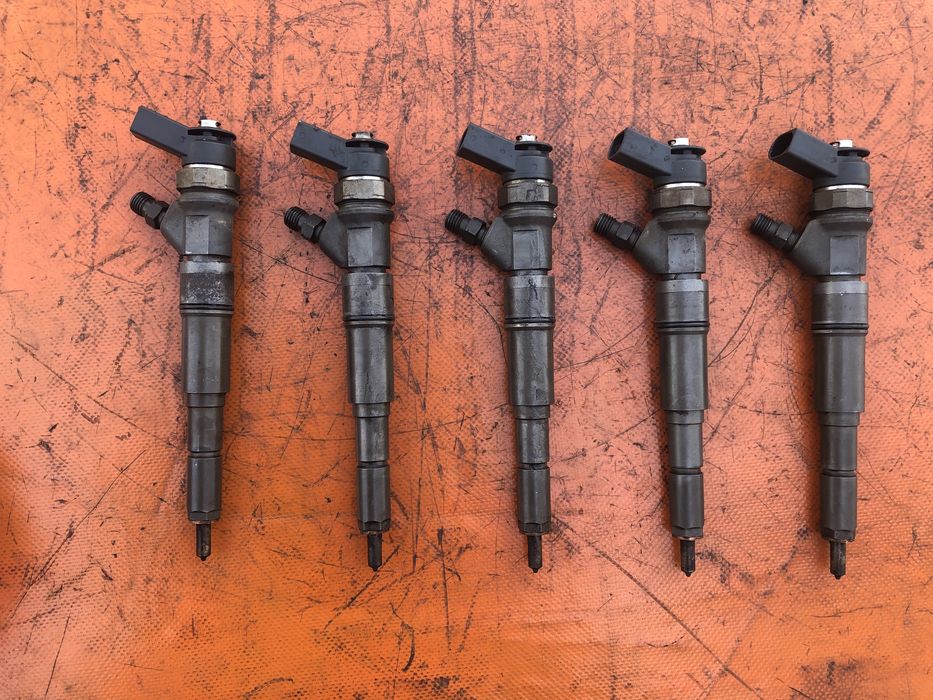 Injectoare BMW E60 2.5d 177cp cod 0445110212/7794652
