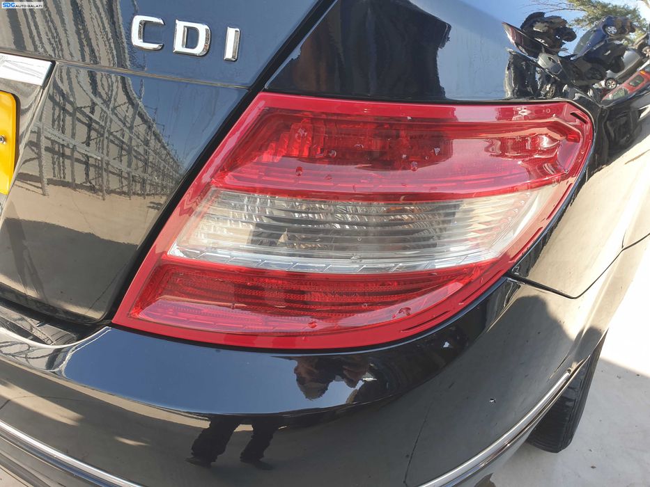 Tripla Stop Lampa Dreapta Mercedes Clasa C Class W204 Sedan Berlina NFL Non Facelift 2007 - 2011 Cod A2048200264 A2049068402 [K6784]