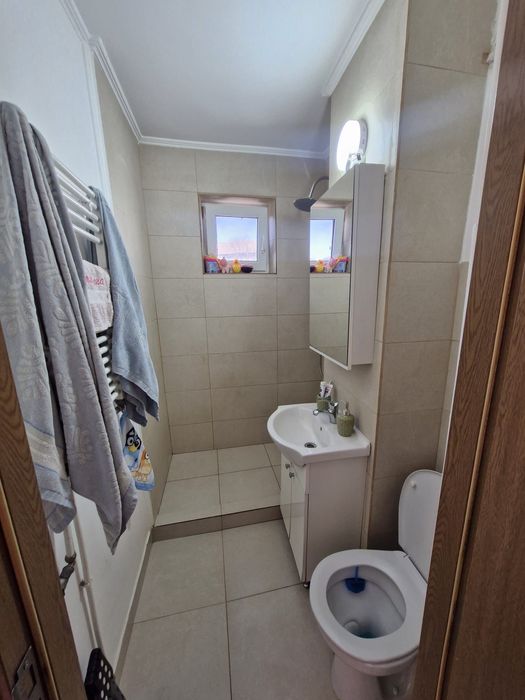 Apartament cu doua camere zona Rogerius