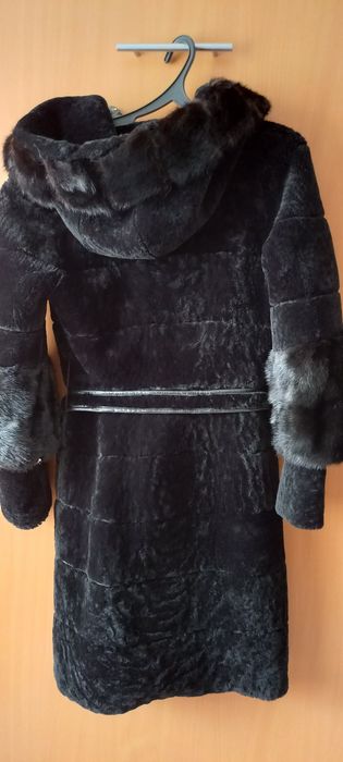 Продам шубу-мутон