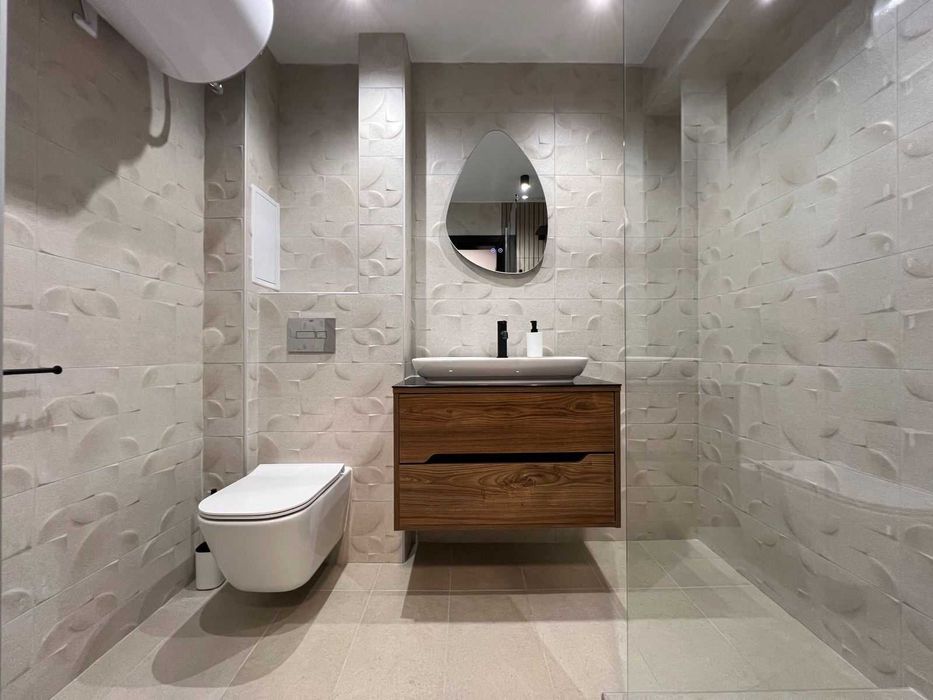 Дава се под наем Тристаен апартамент в София, Център - 90 кв.м за 797.64 € - Снимка #14