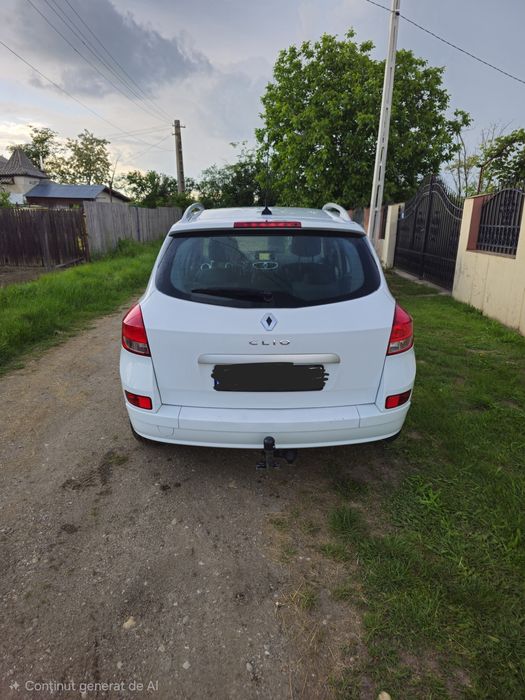 Renault clio 3  2011