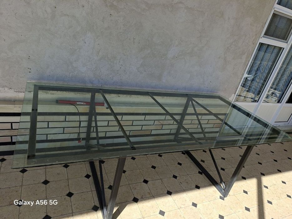 Стеклянной стол 2,70x1.30