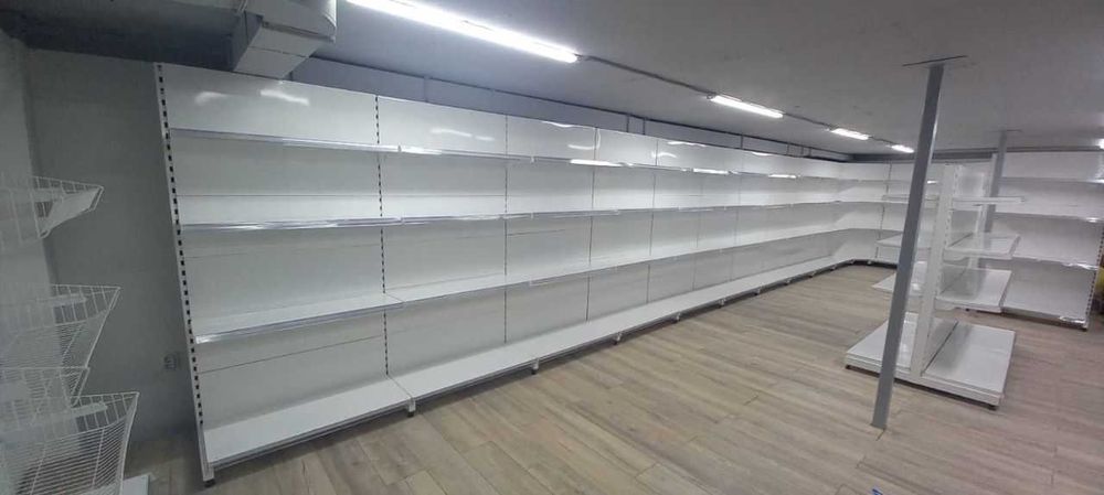 Полки металлические островные стеллажи ветрины торговые для магазина