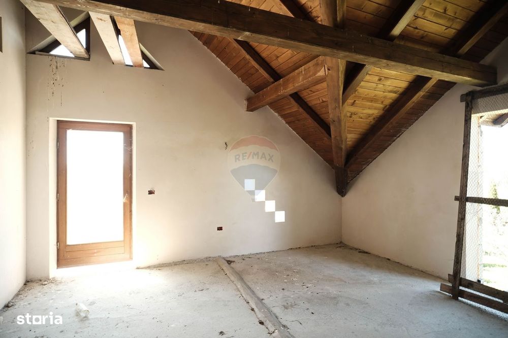 Casă / Vilă de vânzare in Fratautii Vechi