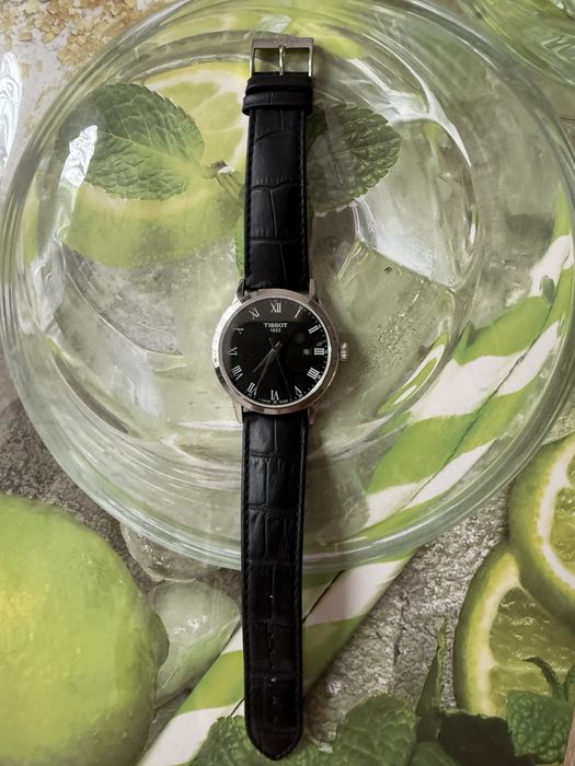 Продам часы Tissot